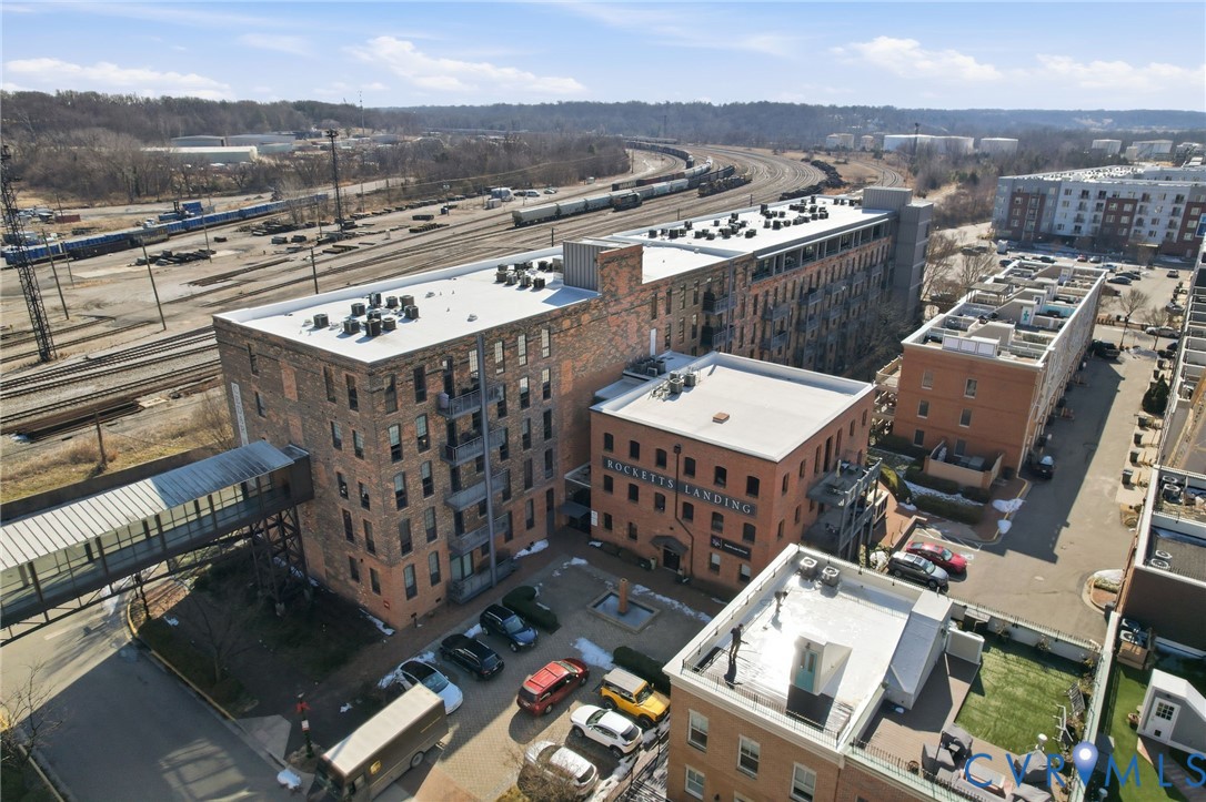 251 Rocketts Way Unit#307