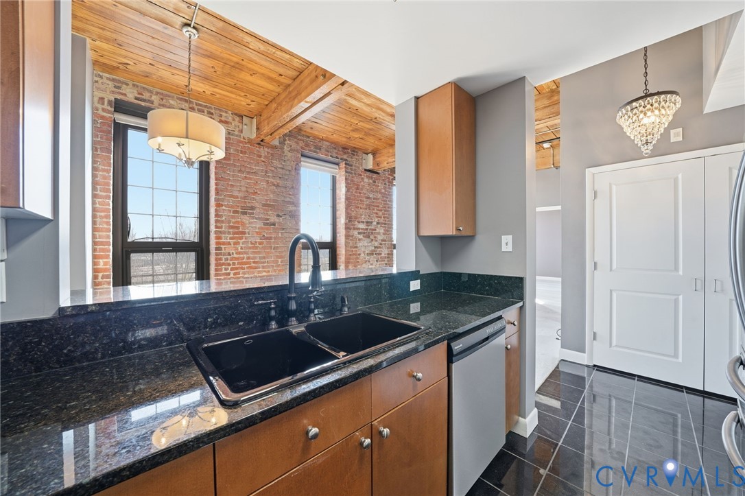 251 Rocketts Way Unit#307