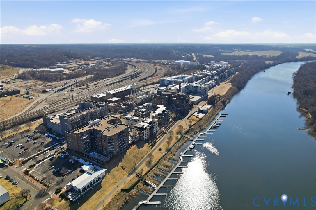 251 Rocketts Way Unit#307