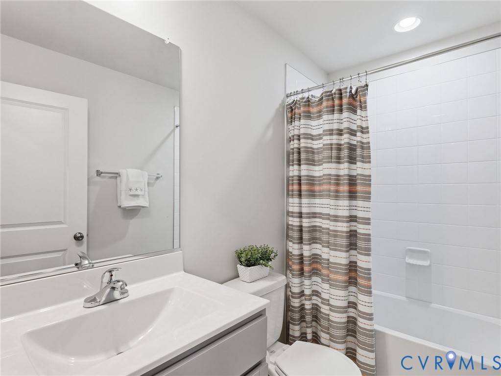 4013 Grand Reserve Ln