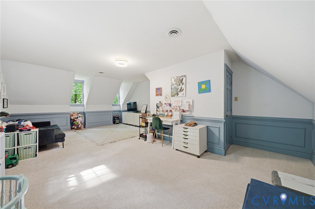 3216 Marlboro Ct