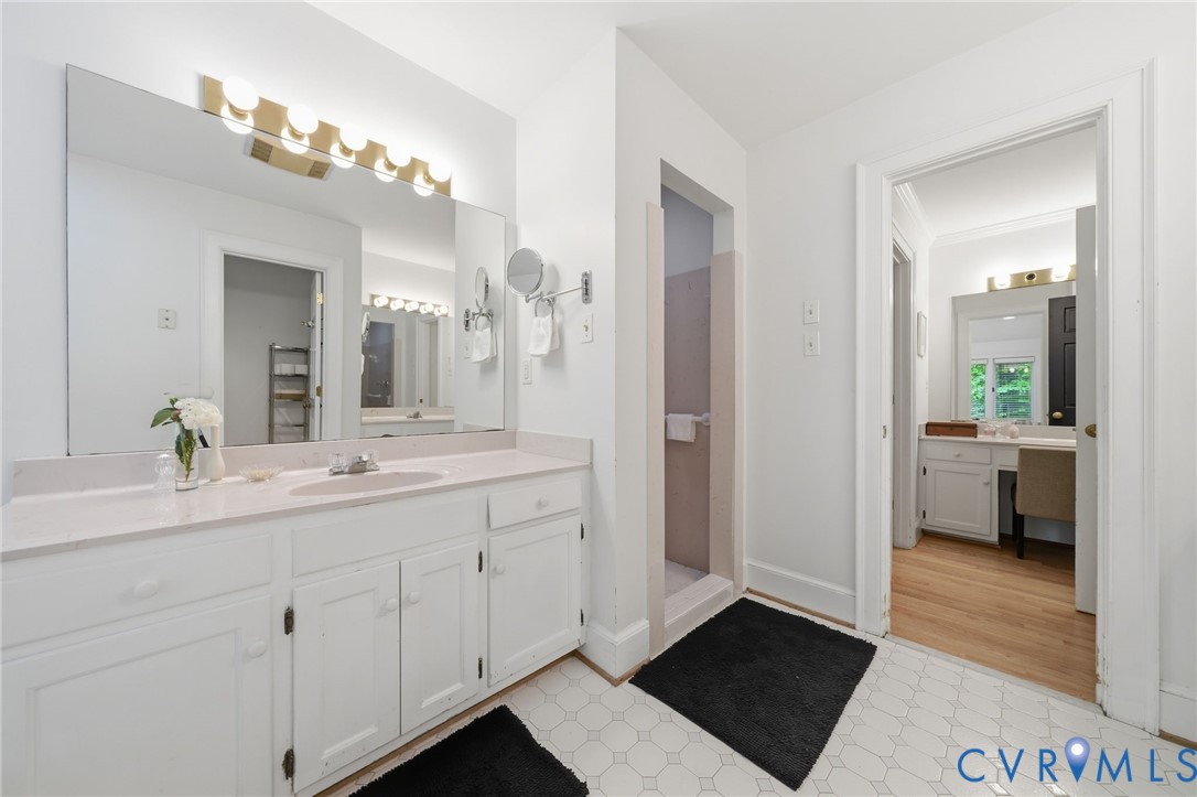 3216 Marlboro Ct