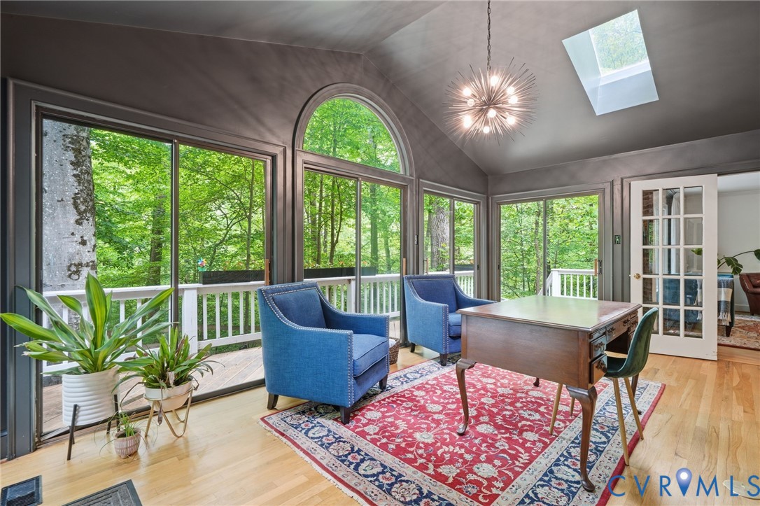 3216 Marlboro Ct