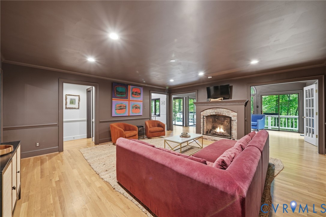 3216 Marlboro Ct