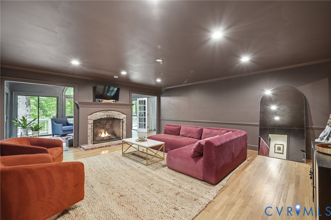 3216 Marlboro Ct