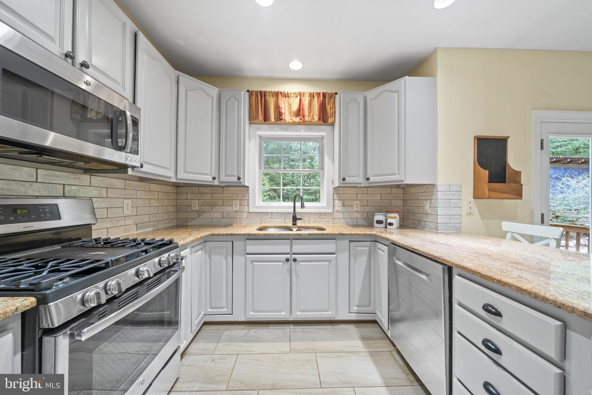 13089 Spring ROAD