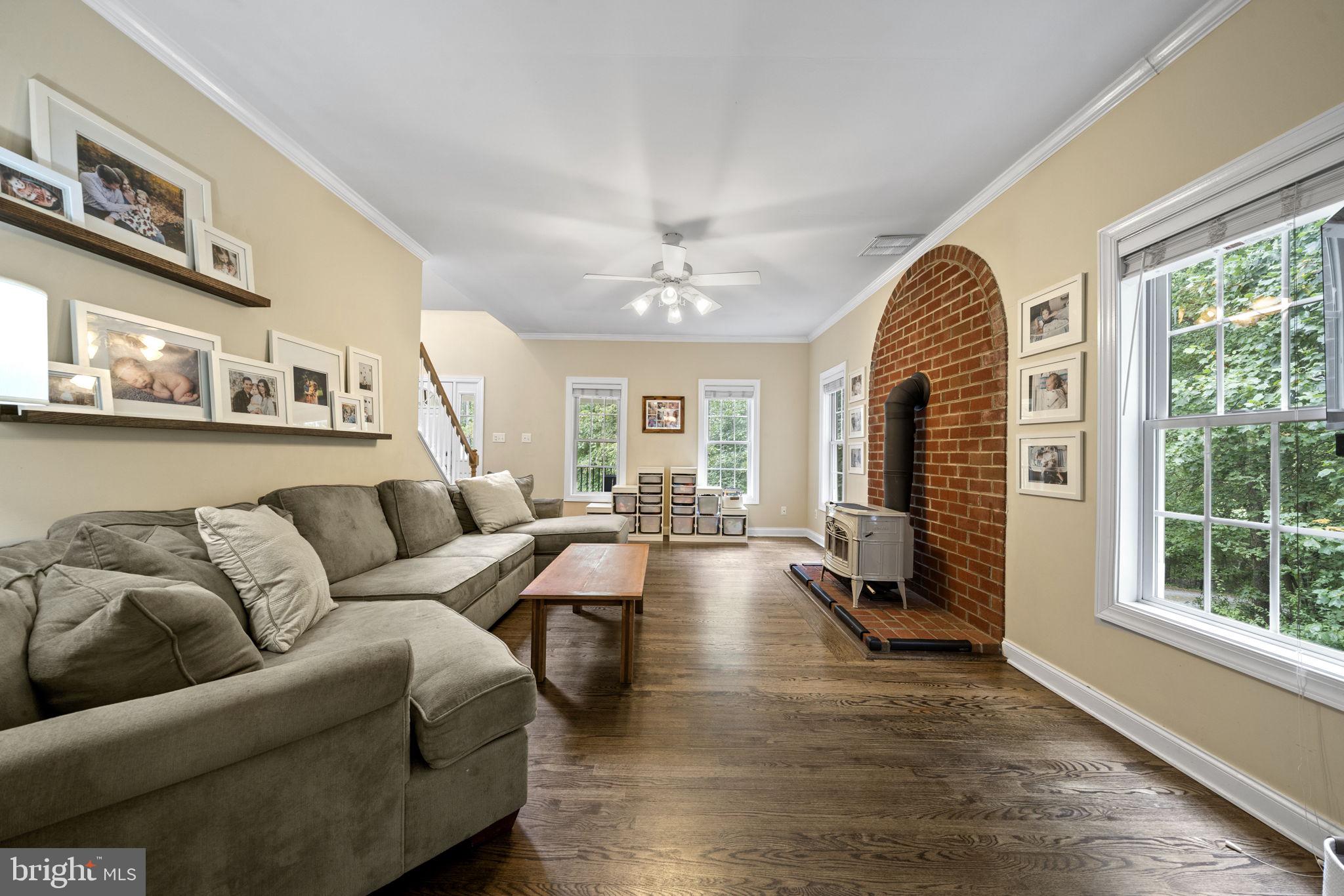 13089 Spring ROAD