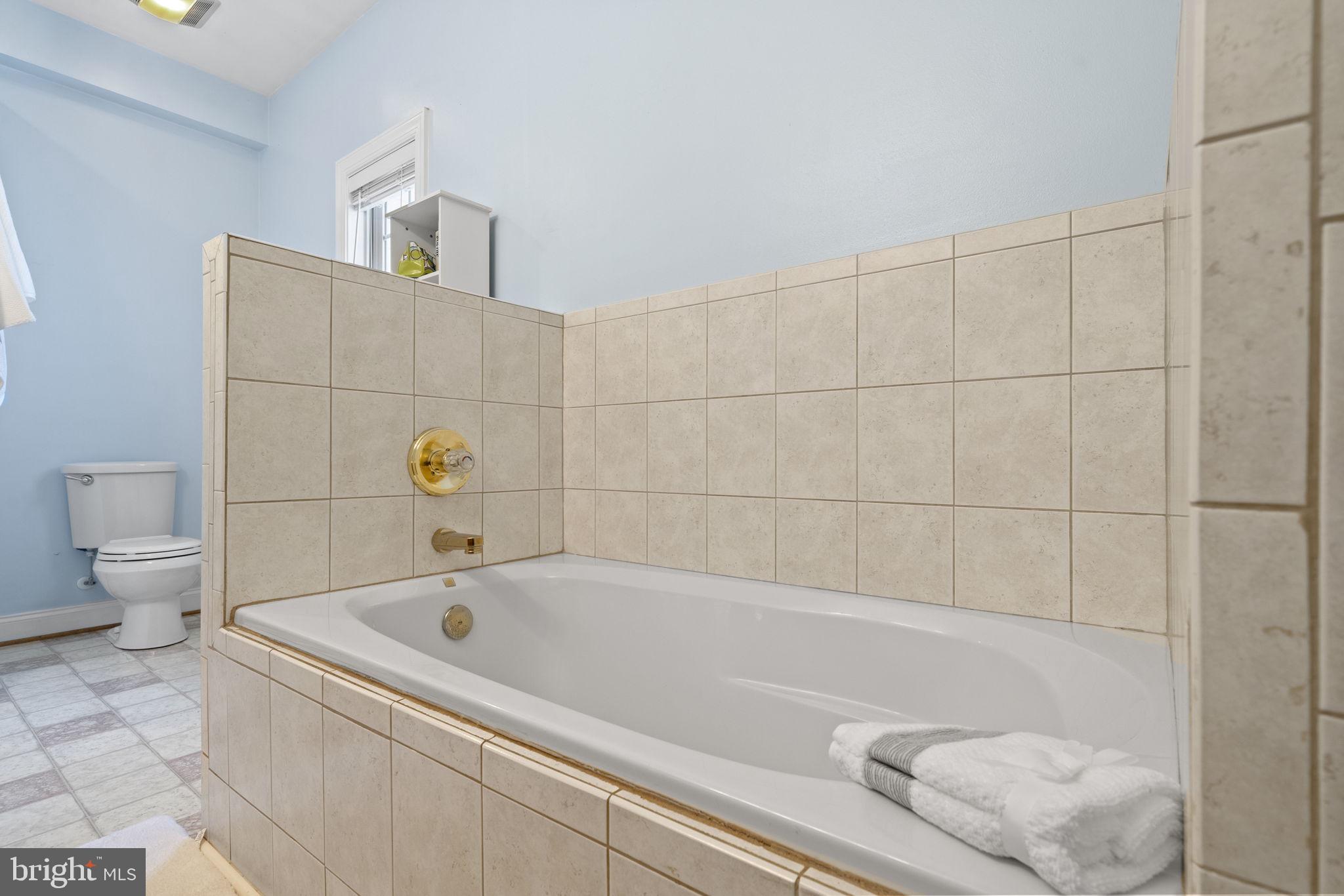 13089 Spring ROAD