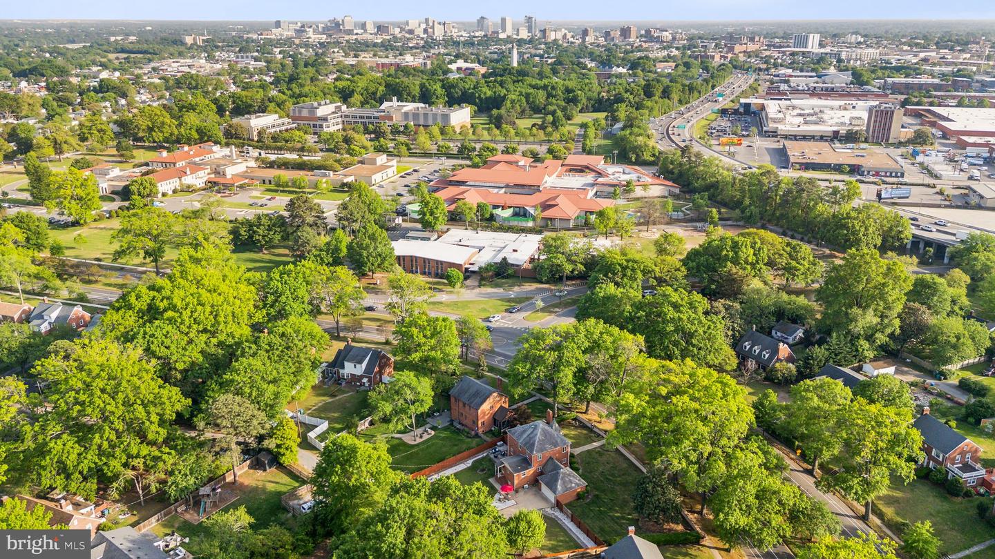1308 Brookland Pkwy