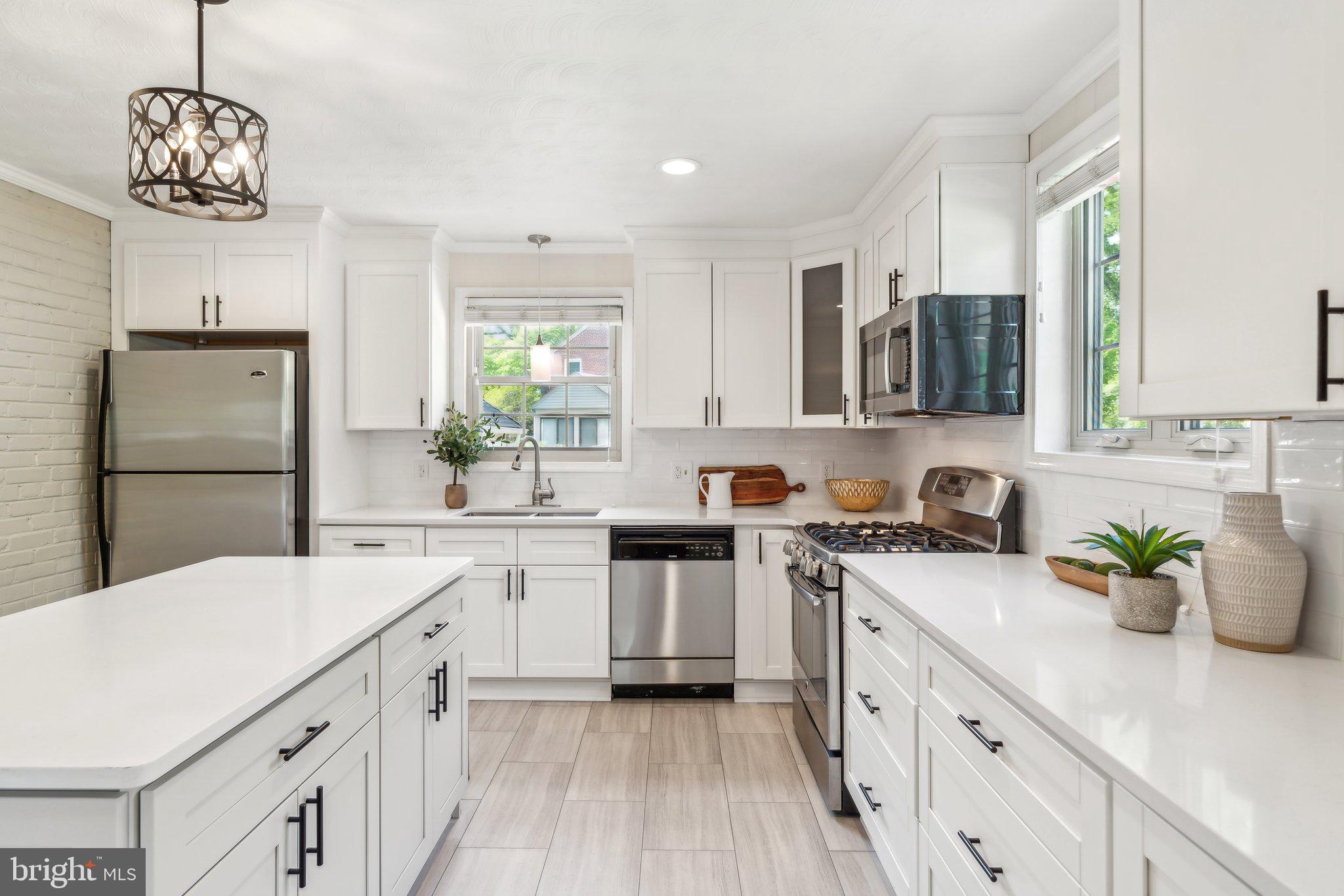 1308 Brookland Pkwy