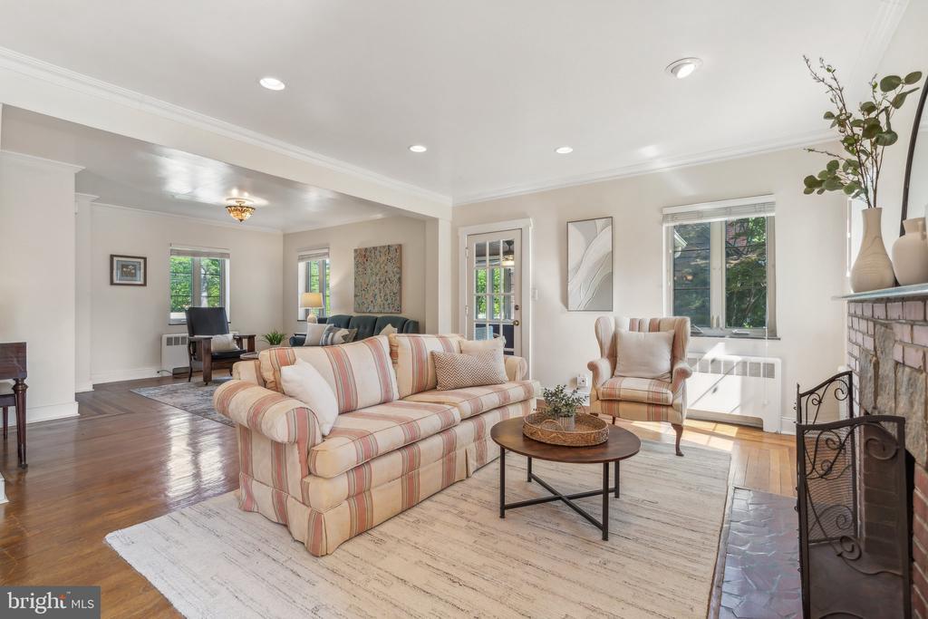1308 Brookland Pkwy