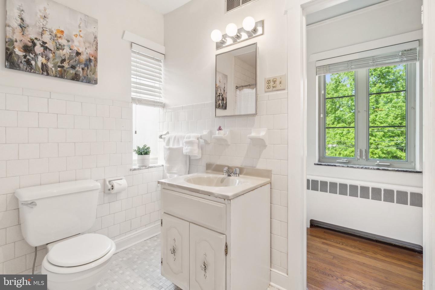 1308 Brookland Pkwy