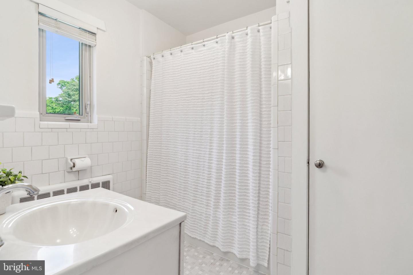 1308 Brookland Pkwy
