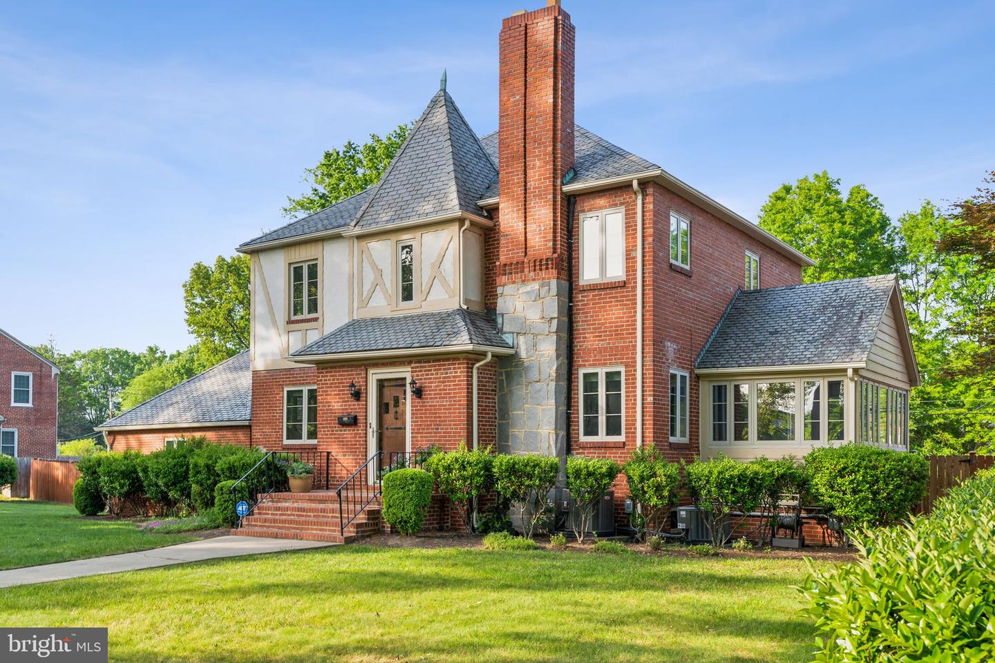 1308 Brookland Pkwy