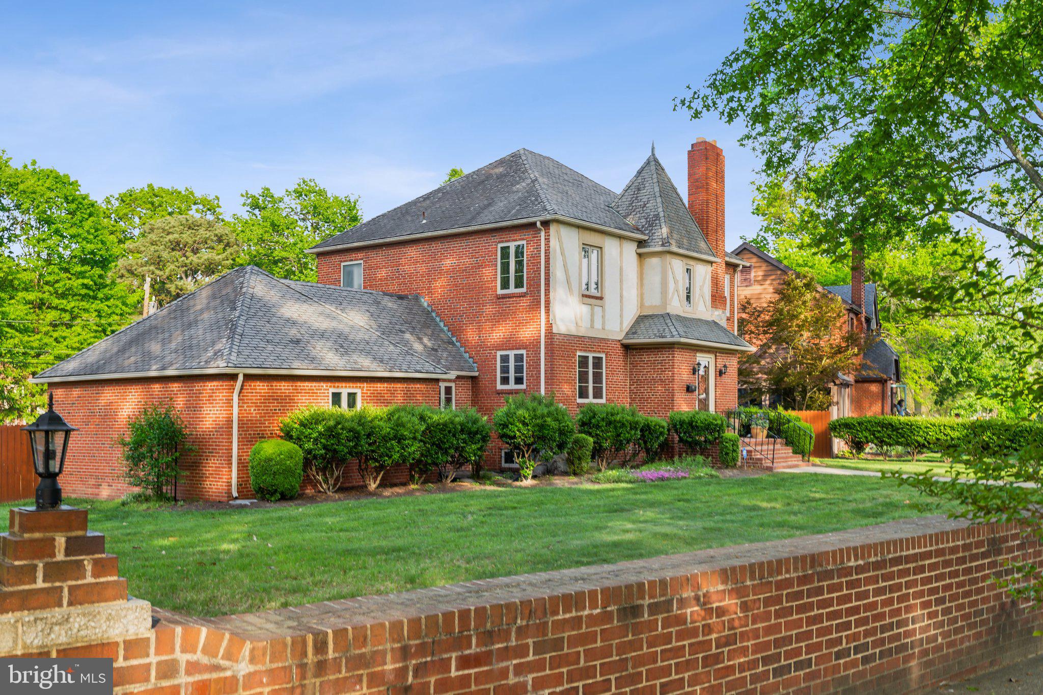 1308 Brookland Pkwy