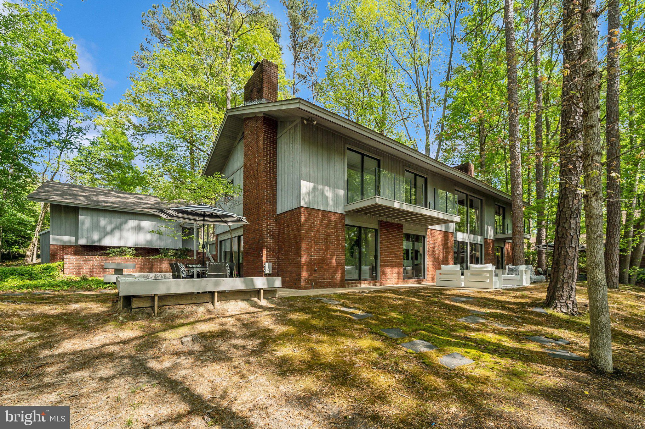 4460 Cheyenne Rd