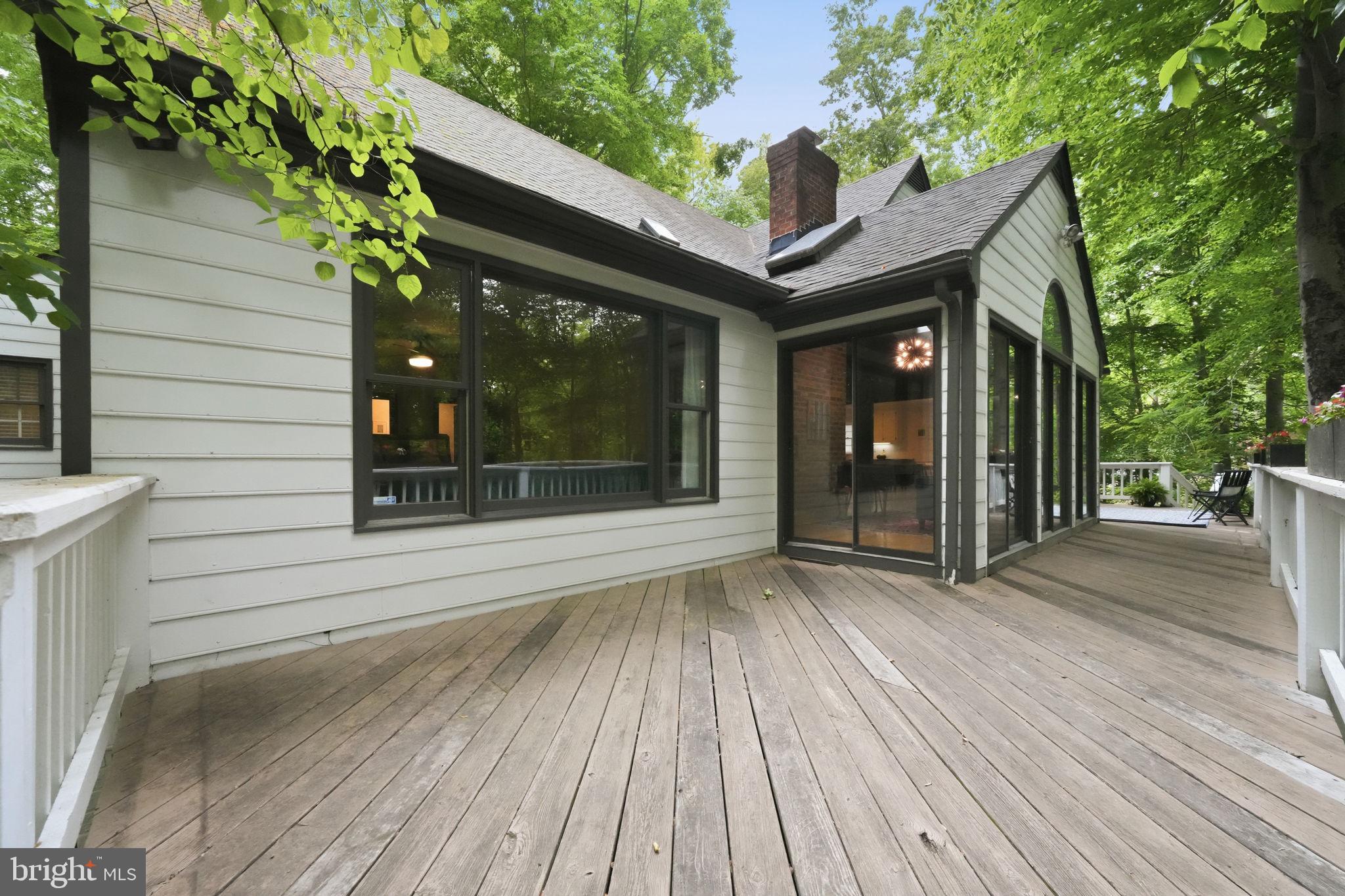 3216 MARLBORO COURT