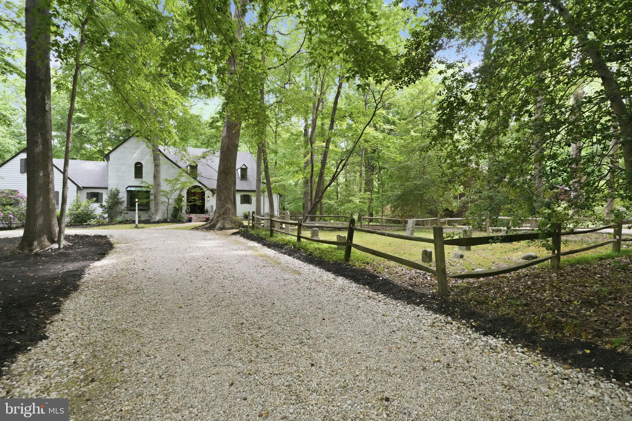 3216 MARLBORO COURT