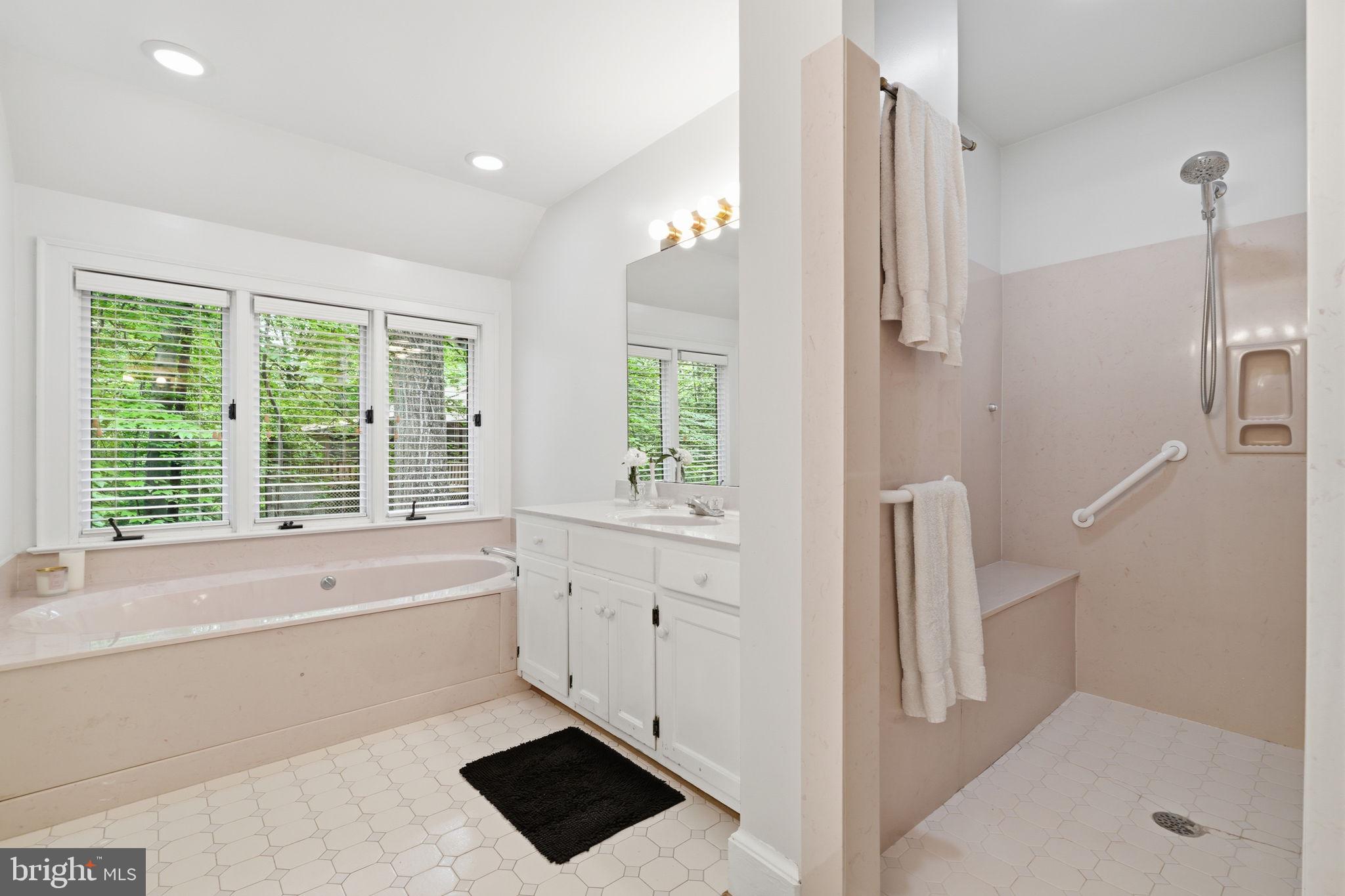 3216 MARLBORO COURT