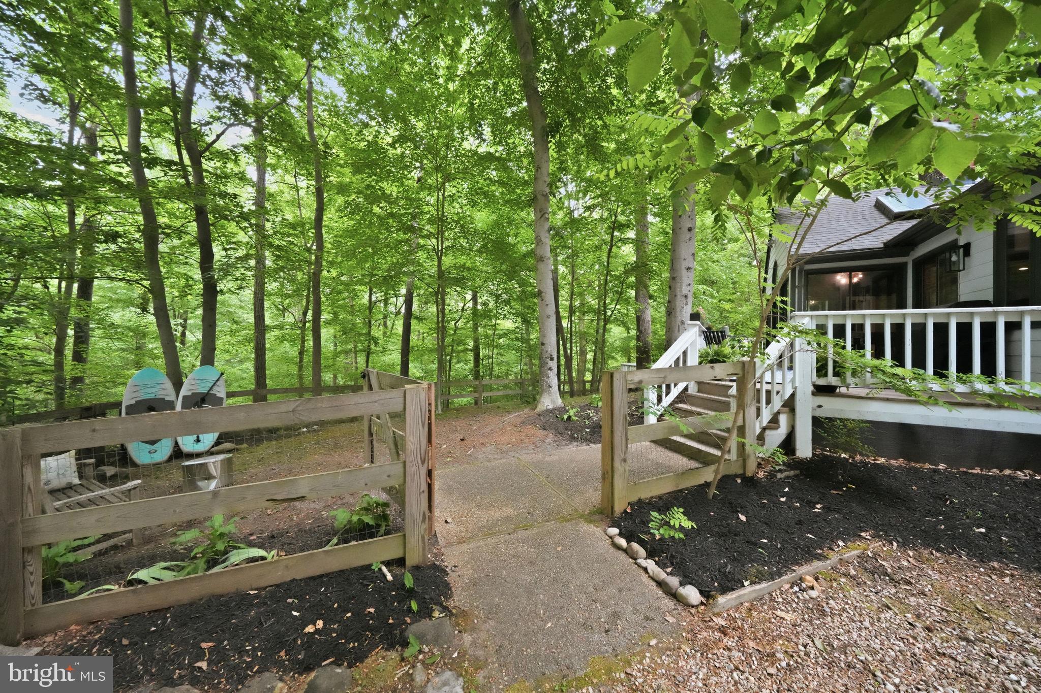 3216 MARLBORO COURT