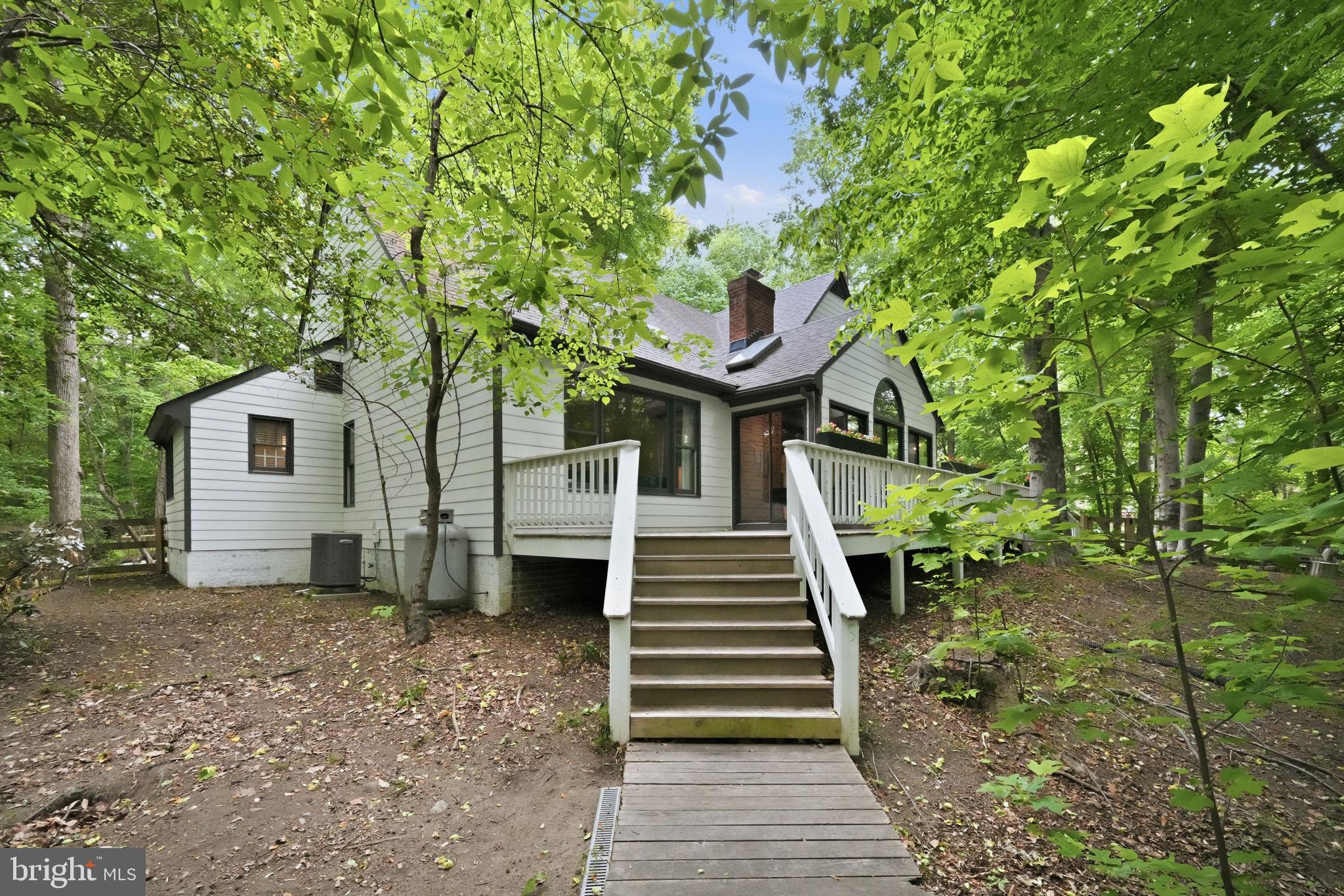 3216 MARLBORO COURT