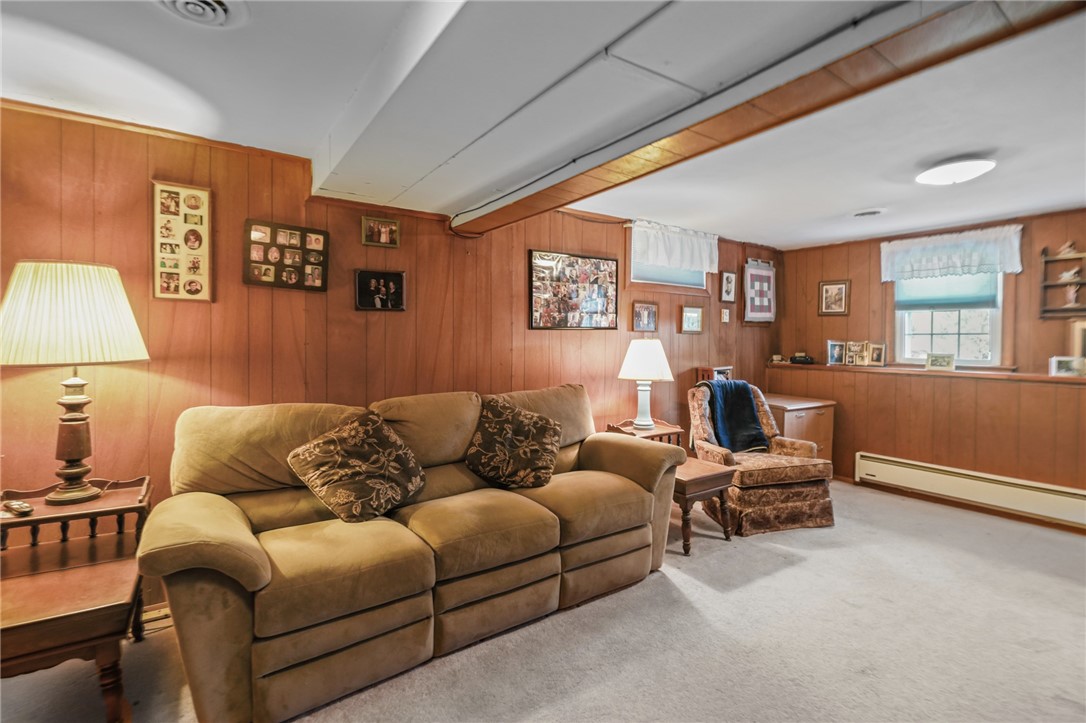 26 Lloyd Drive
