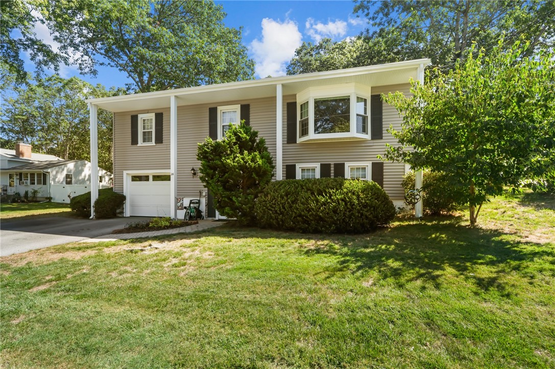 26 Lloyd Drive