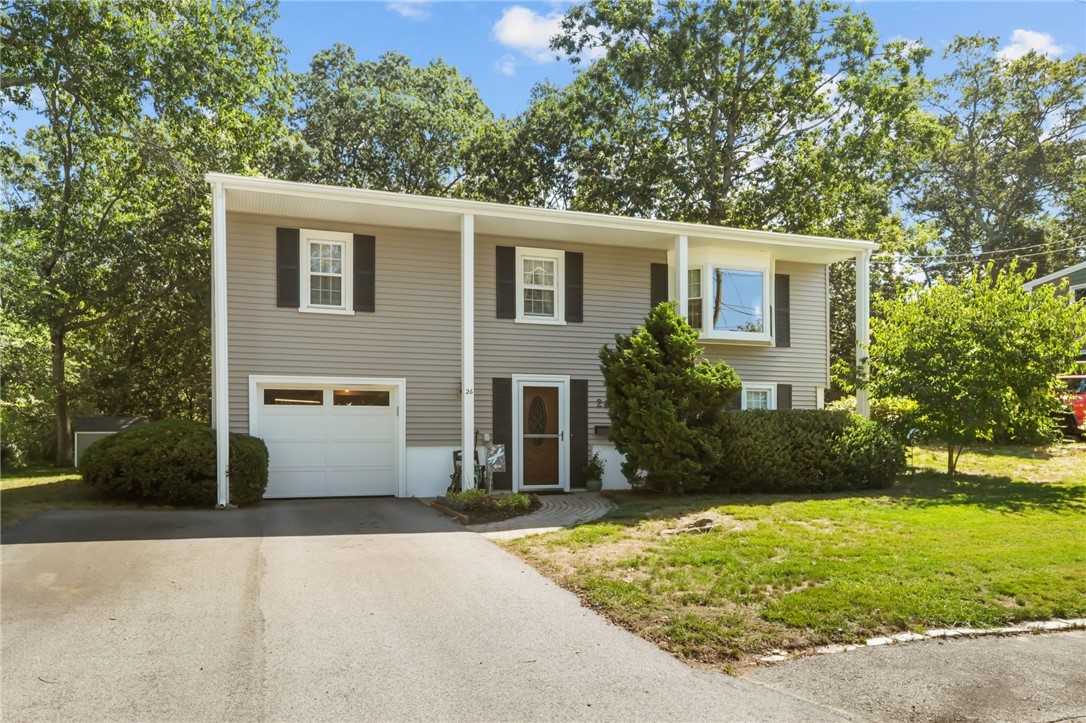 26 Lloyd Drive