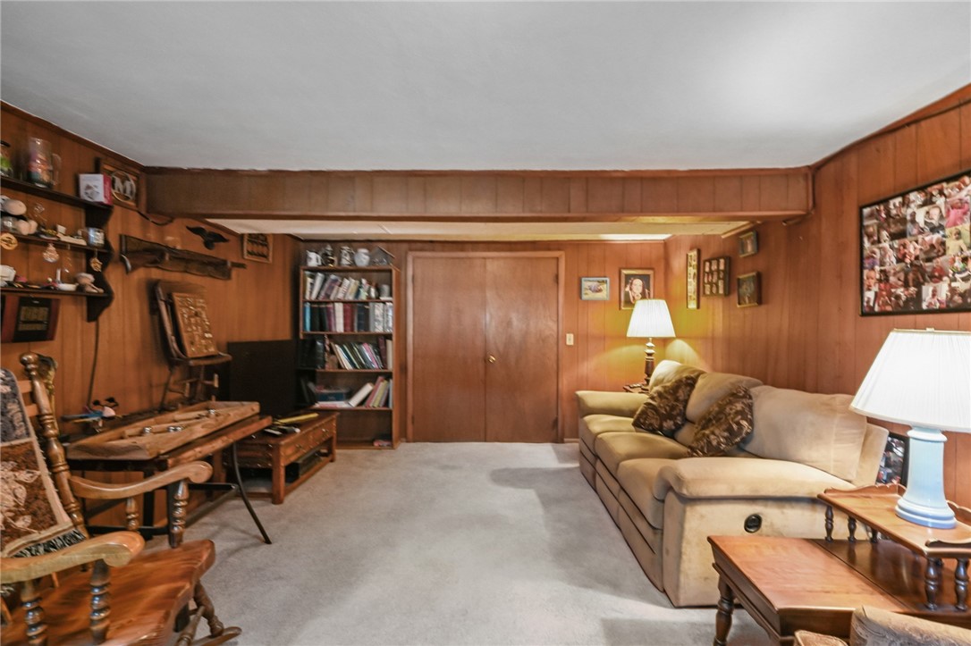 26 Lloyd Drive