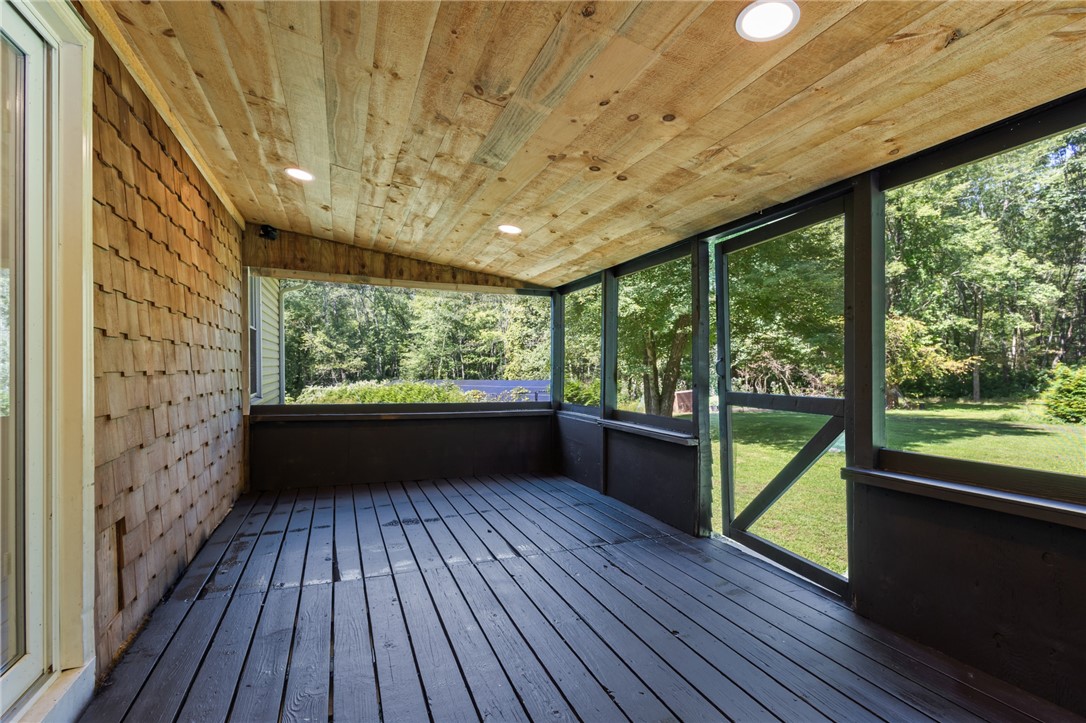 1653 Snake Hill Road