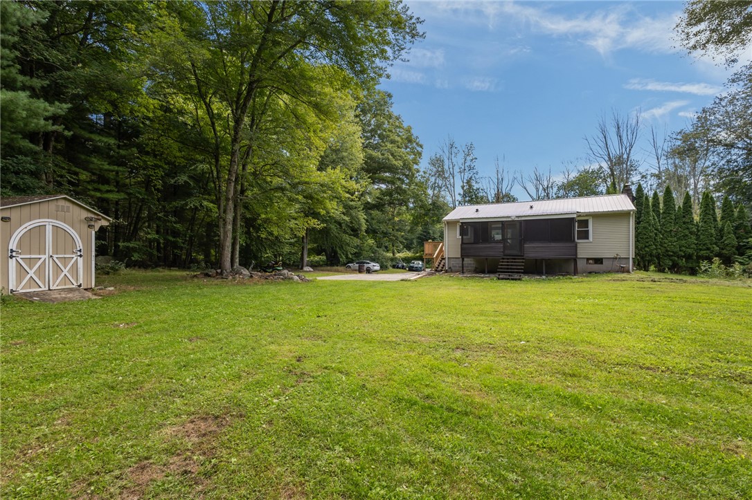 1653 Snake Hill Road