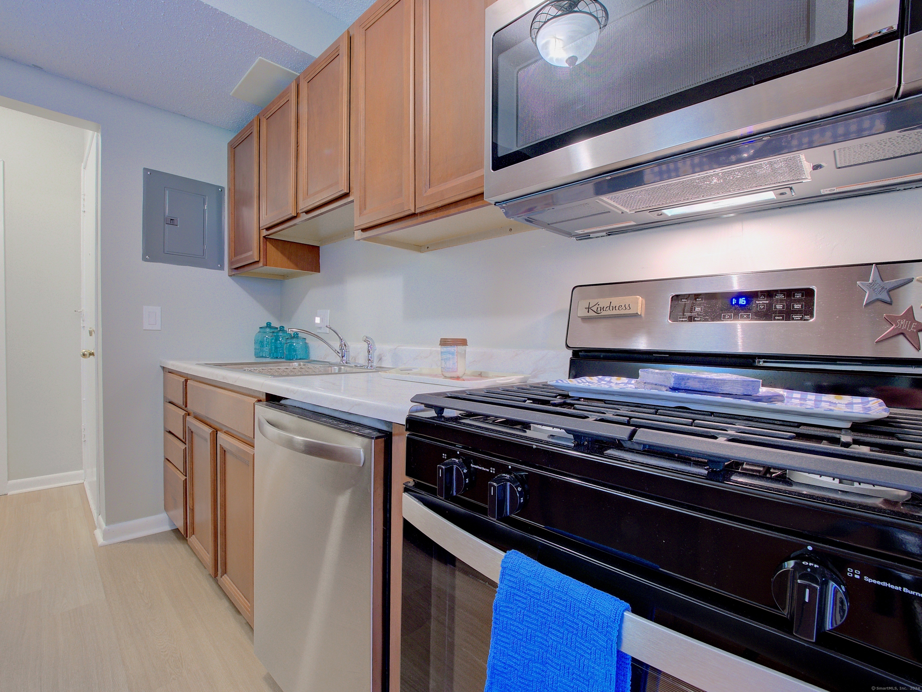 281 Gardner Avenue K2