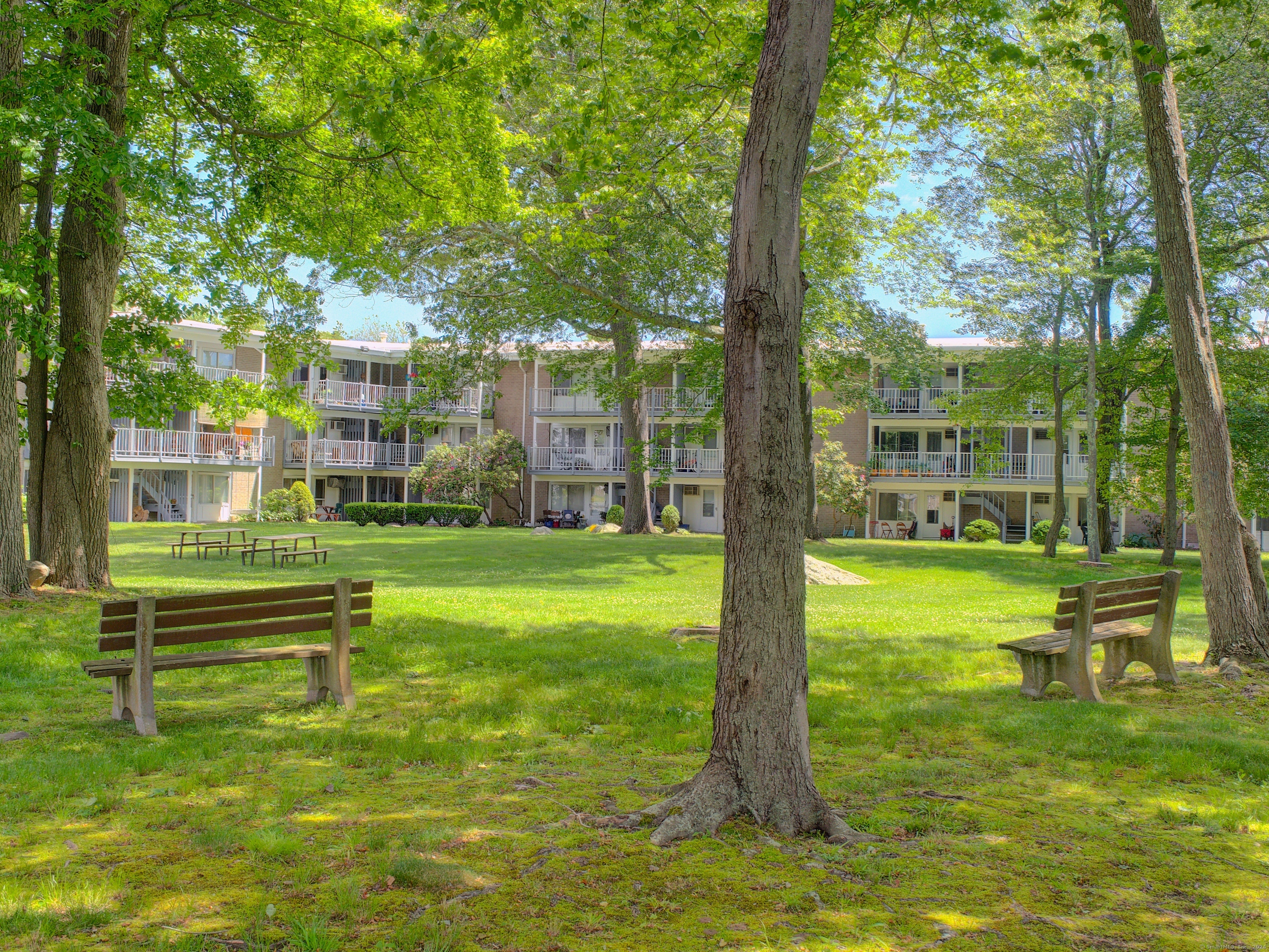 281 Gardner Avenue K2