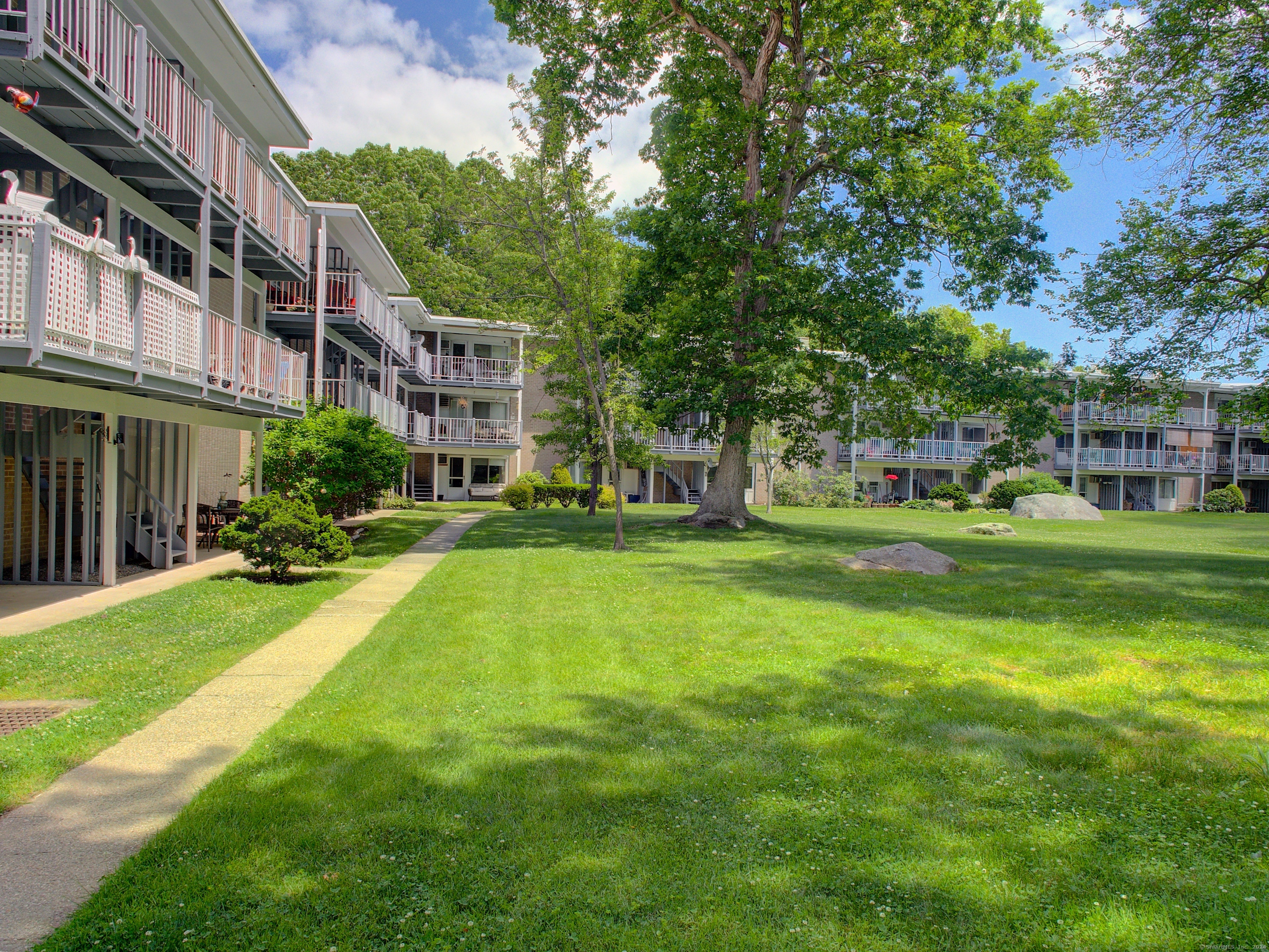 281 Gardner Avenue K2