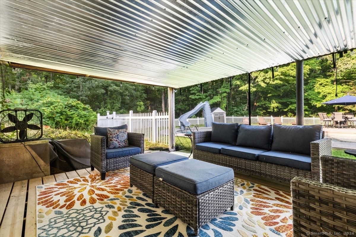 712 Country Club Road