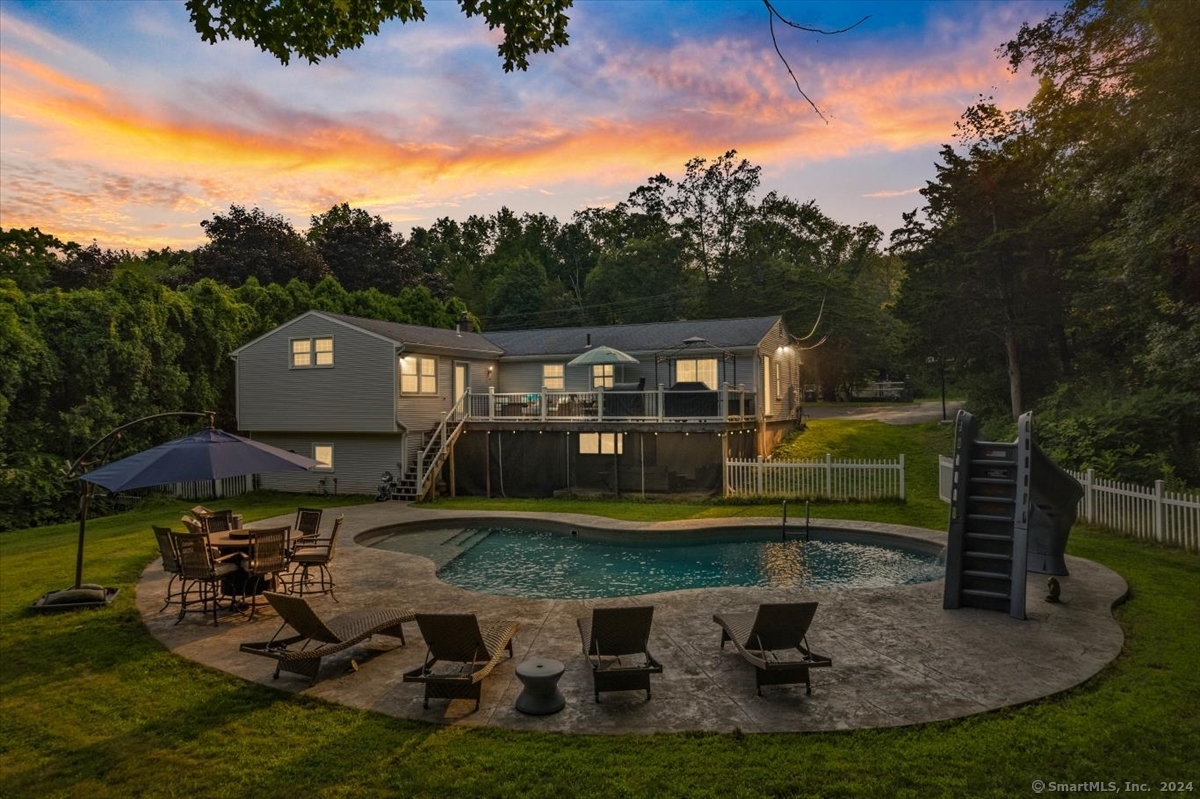 712 Country Club Road