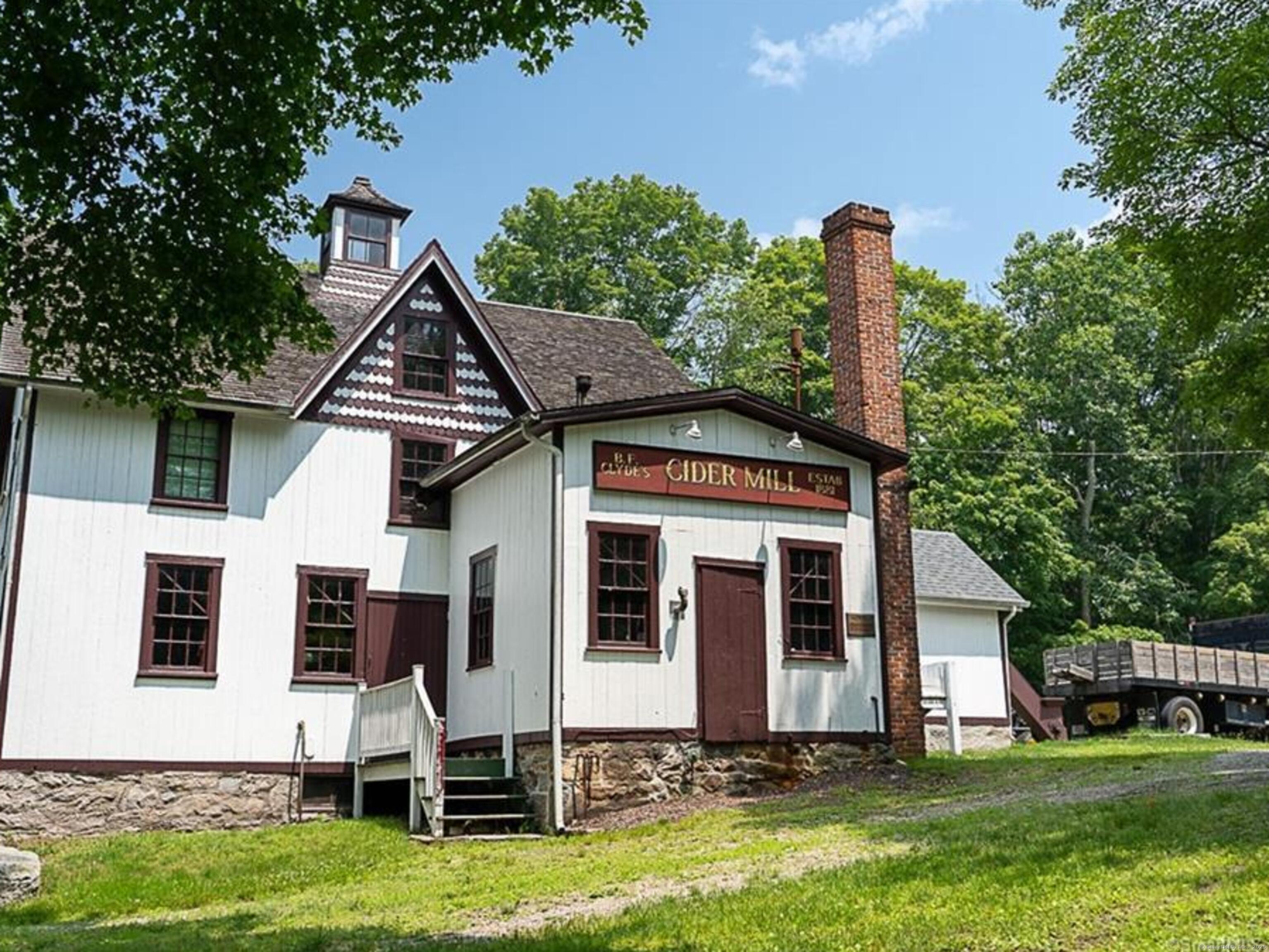 167 North Stonington Road