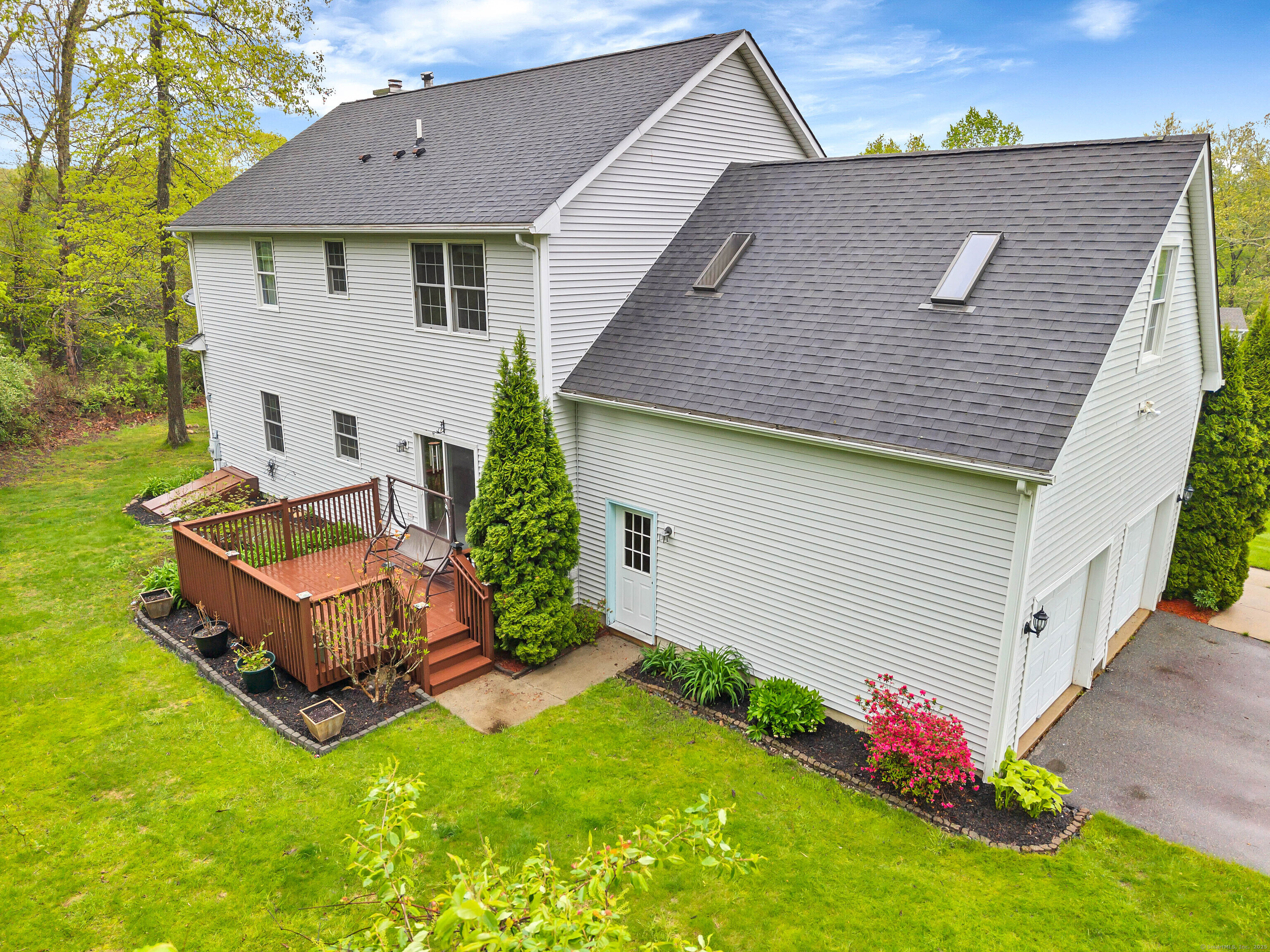 4 Fox Hollow