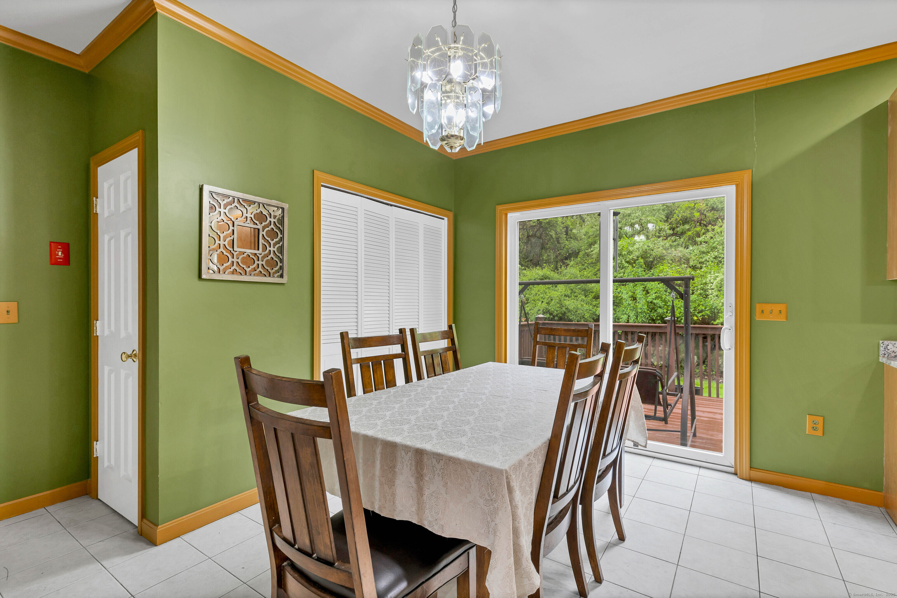 4 Fox Hollow