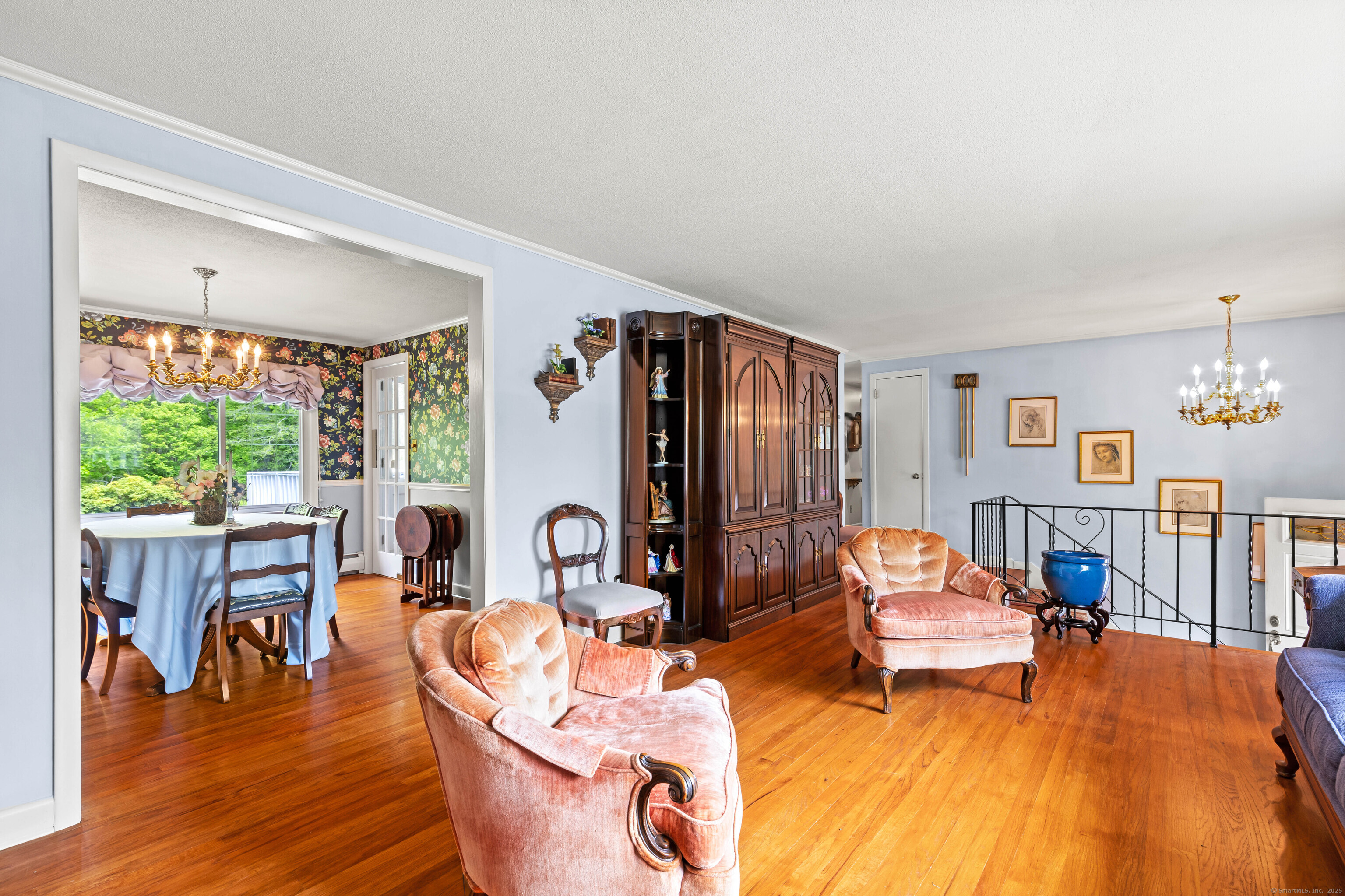 5 Old Colony Road