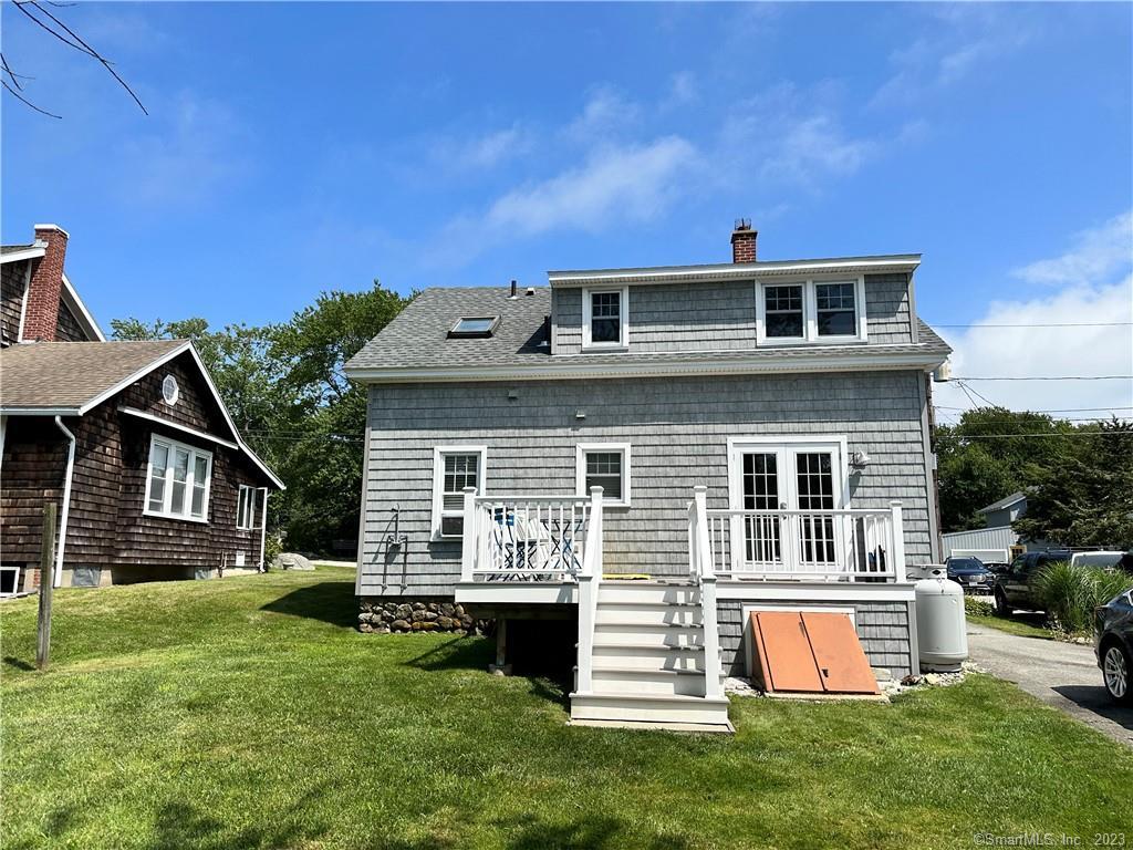 70 Noyes Avenue