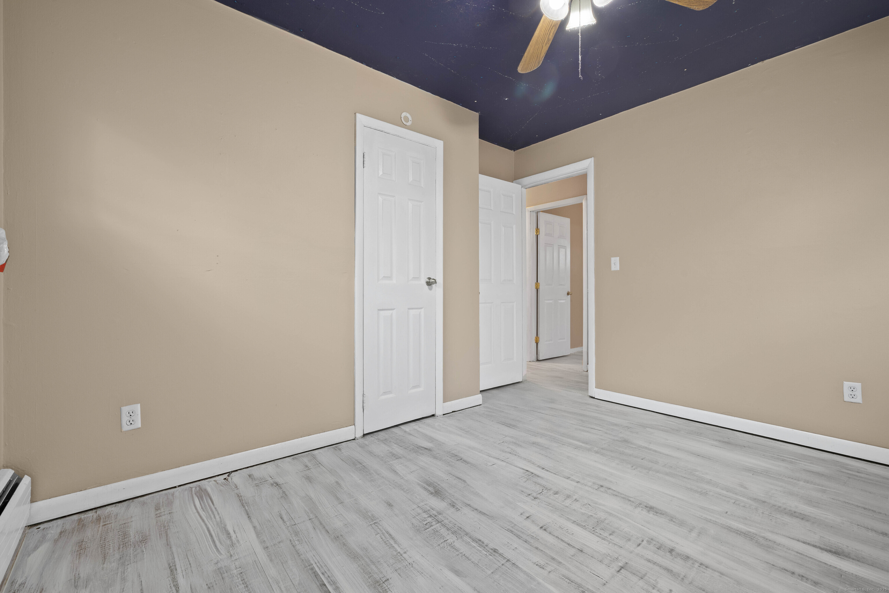 15 Egypt Lane