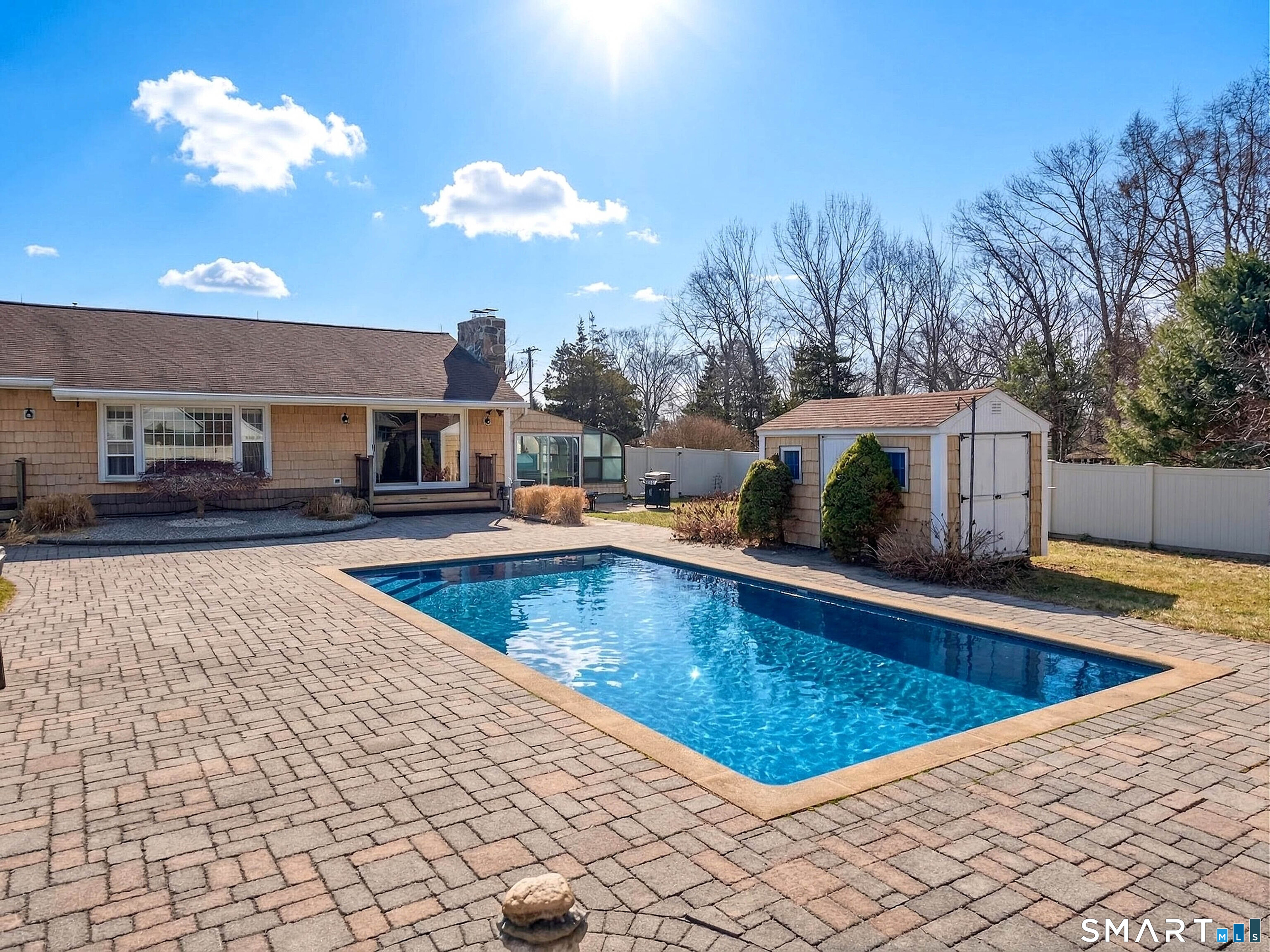 1 Tanglewood Drive