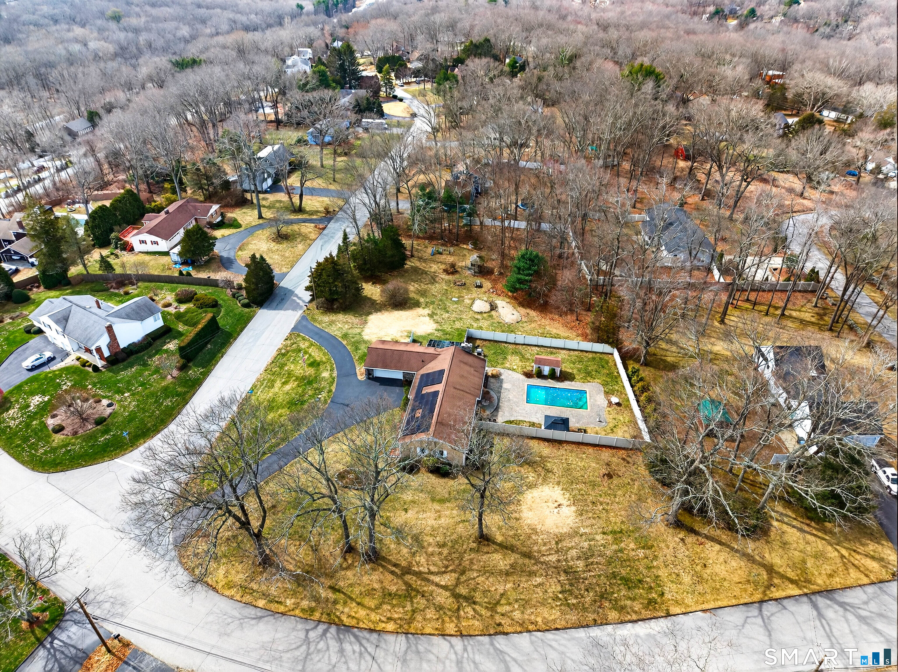 1 Tanglewood Drive