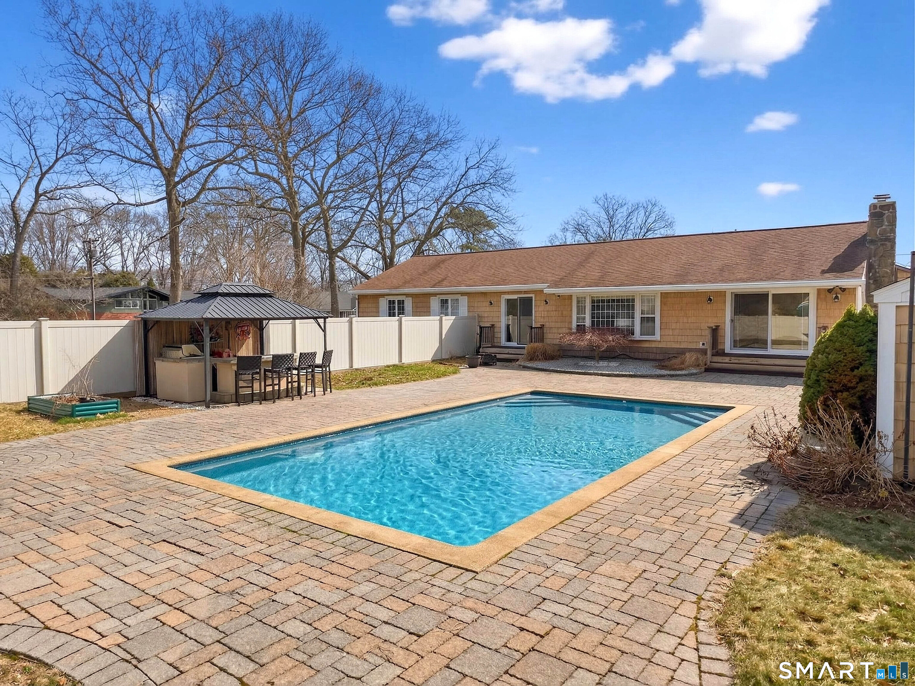 1 Tanglewood Drive