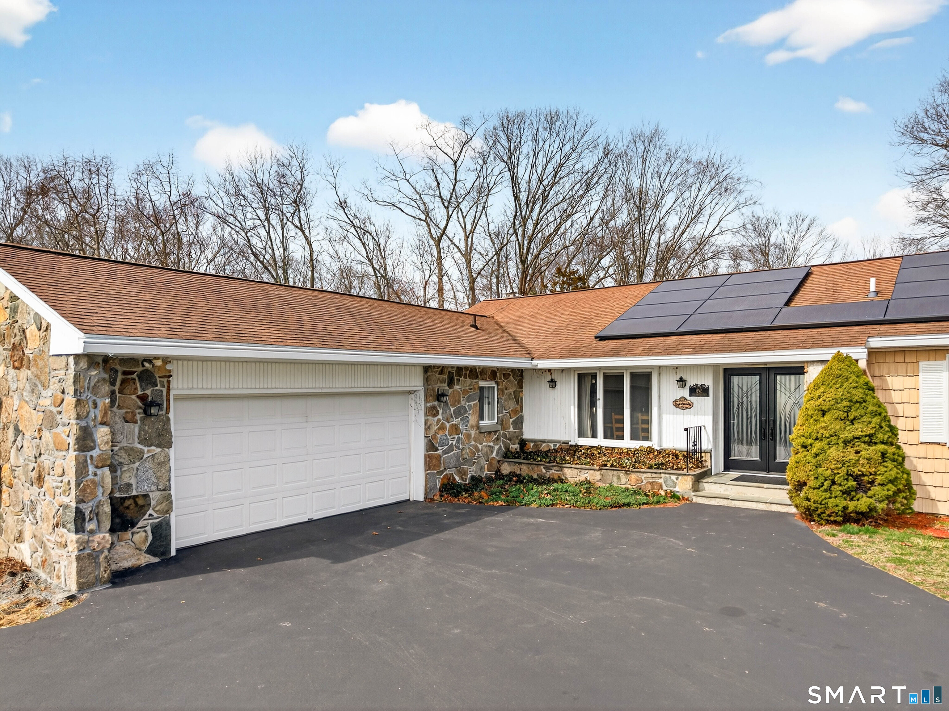 1 Tanglewood Drive