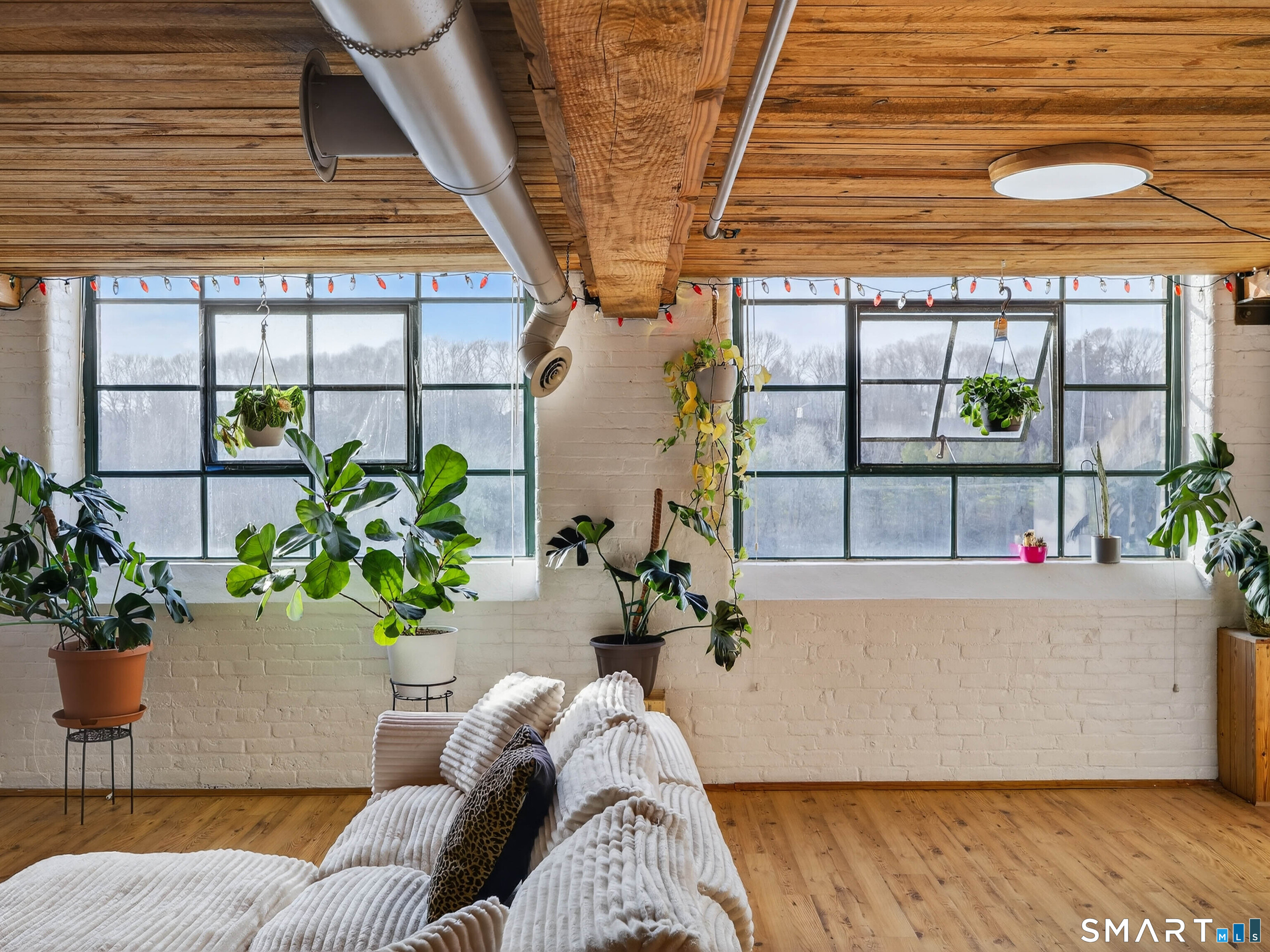 68 Thermos Avenue 215B