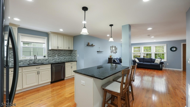 341 Terrill Rd
