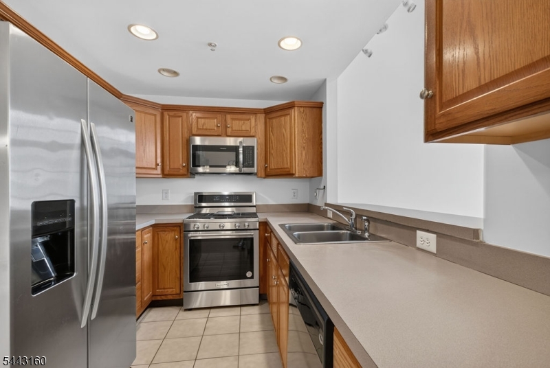 506 Donato Cir