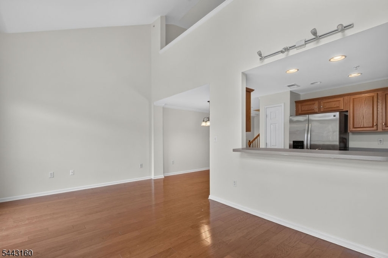 506 Donato Cir